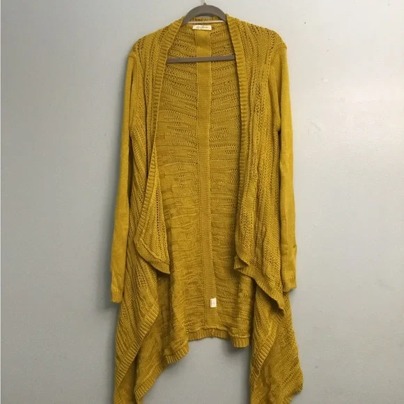 Natori Yellow Cardigan Sweater with Asymmetrical Hem - Picture 4 of 10